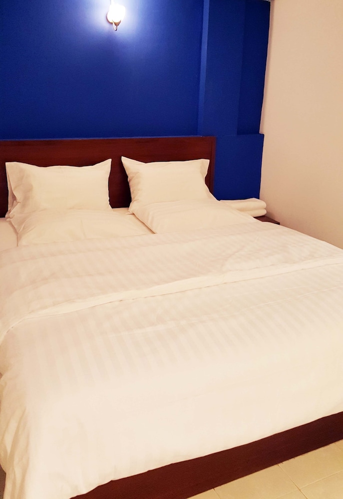 Double Room without Window photo 1