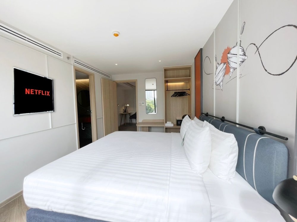 Suite, 1 Bedroom (View Room) photo 2