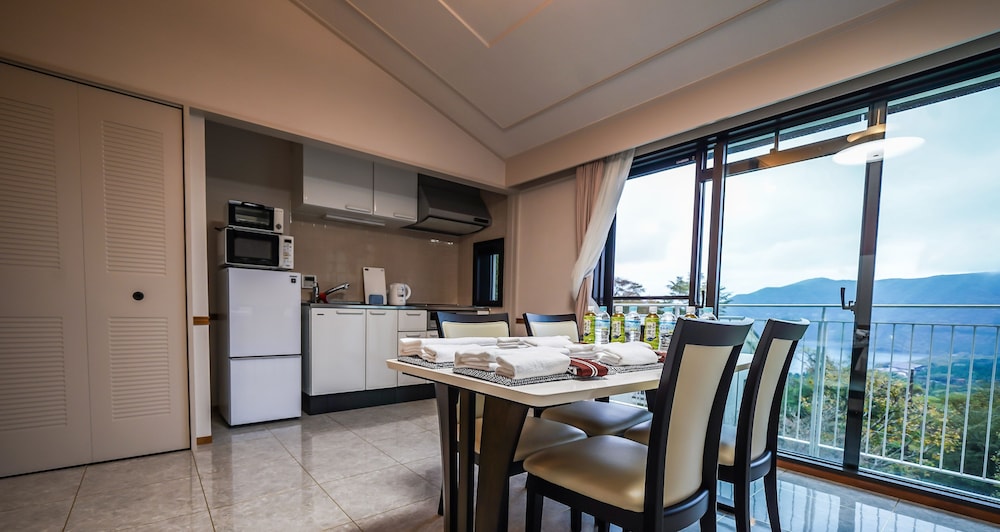 Annex Condominium - Photo 6