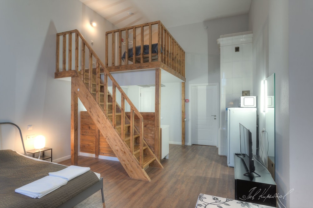 Comfort Studio, Multiple Beds, Non Smoking photo 2