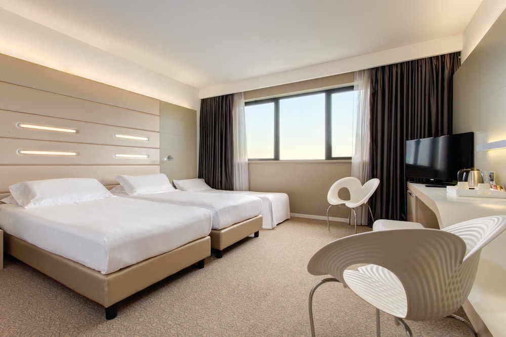 Standard Room, Multiple Beds
