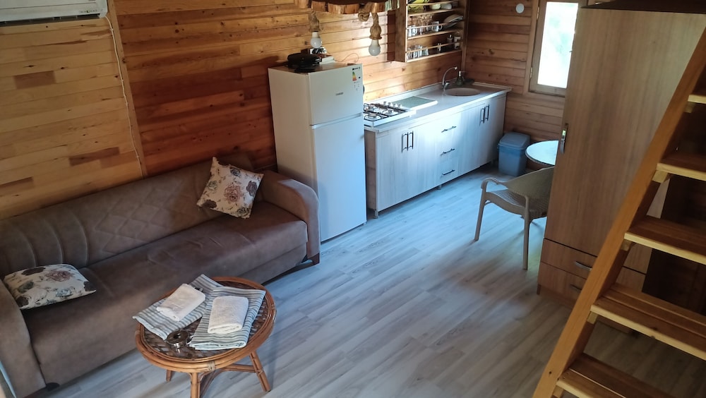 FAMILY DUPLEX BUNGALOW WITH KITCHEN 105 photo 1