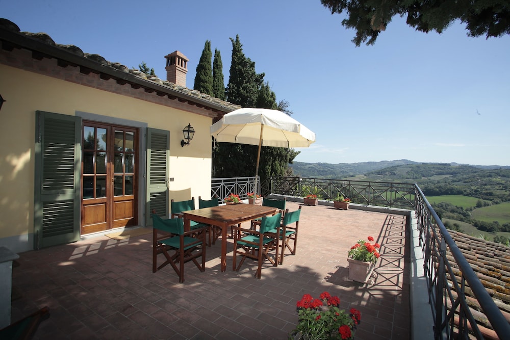 Superior Apartment, 3 Bedrooms (La Terrazza) photo 3