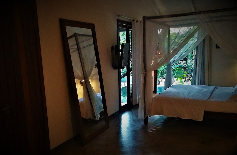 House, 2 Bedrooms