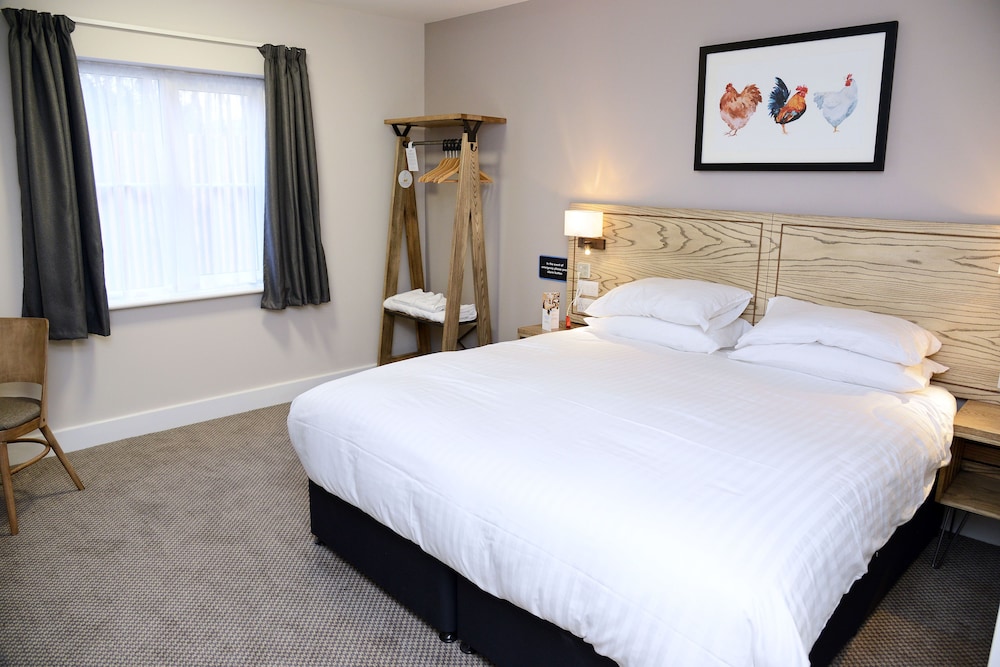 Double or Twin Room, Accessible - Photo 2