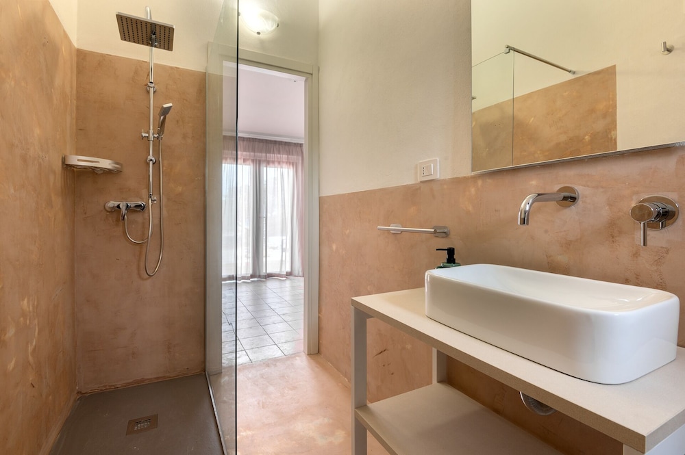 Superior Room - Photo 4