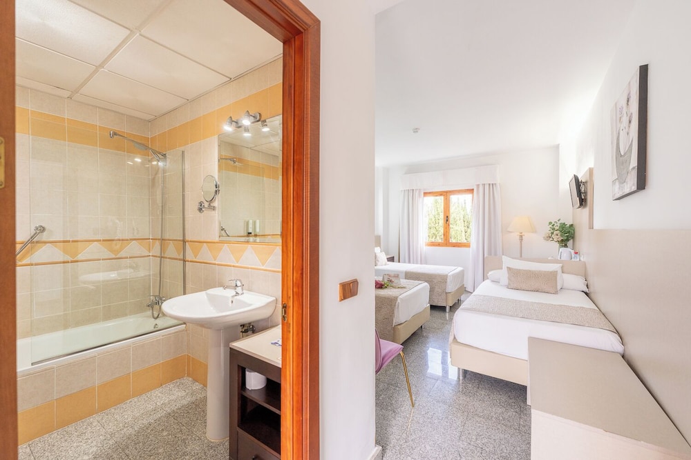Apartment (2 Bedrooms)
