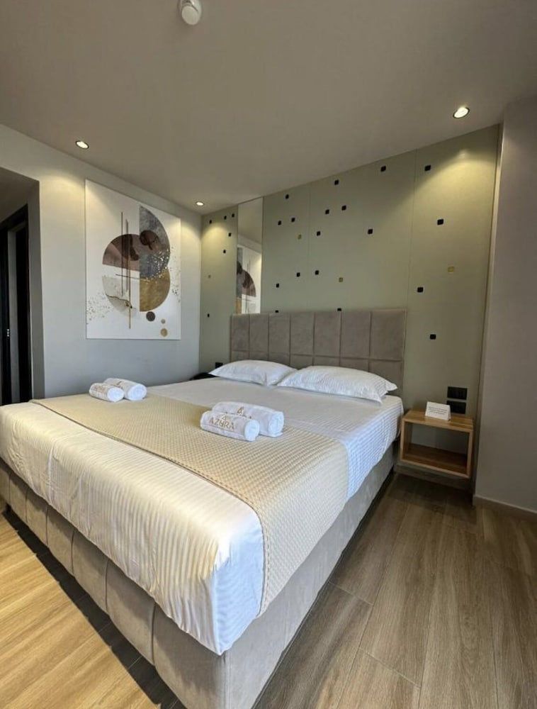 Deluxe Double Room with Balcony and Sea View