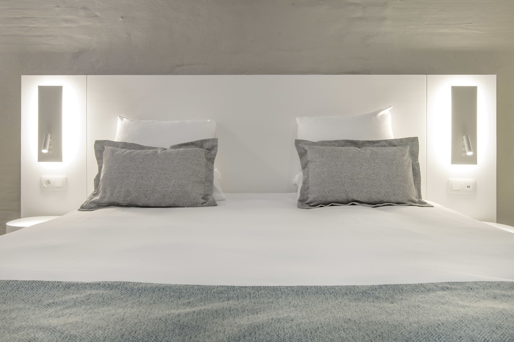 Charming Double Room with Shower