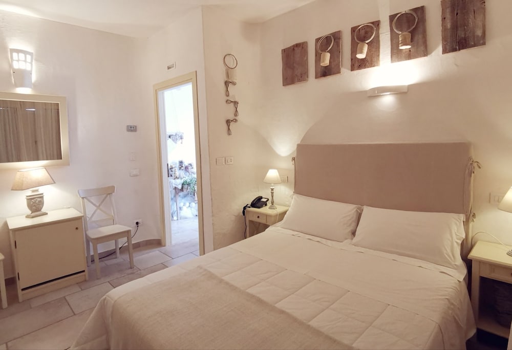 Economy Double Room photo 1