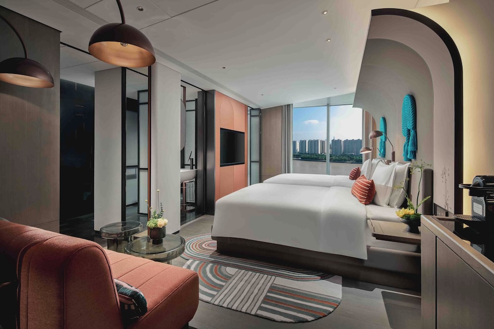 Standard Room, 2 Double Beds, River View