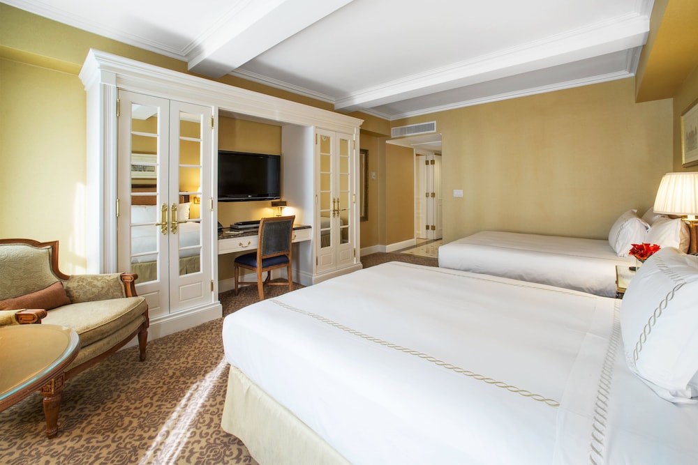Deluxe Room, 2 Double Beds photo 1