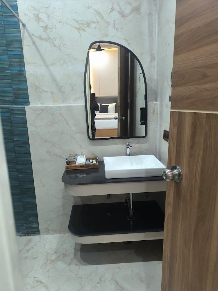 Executive Room photo 3