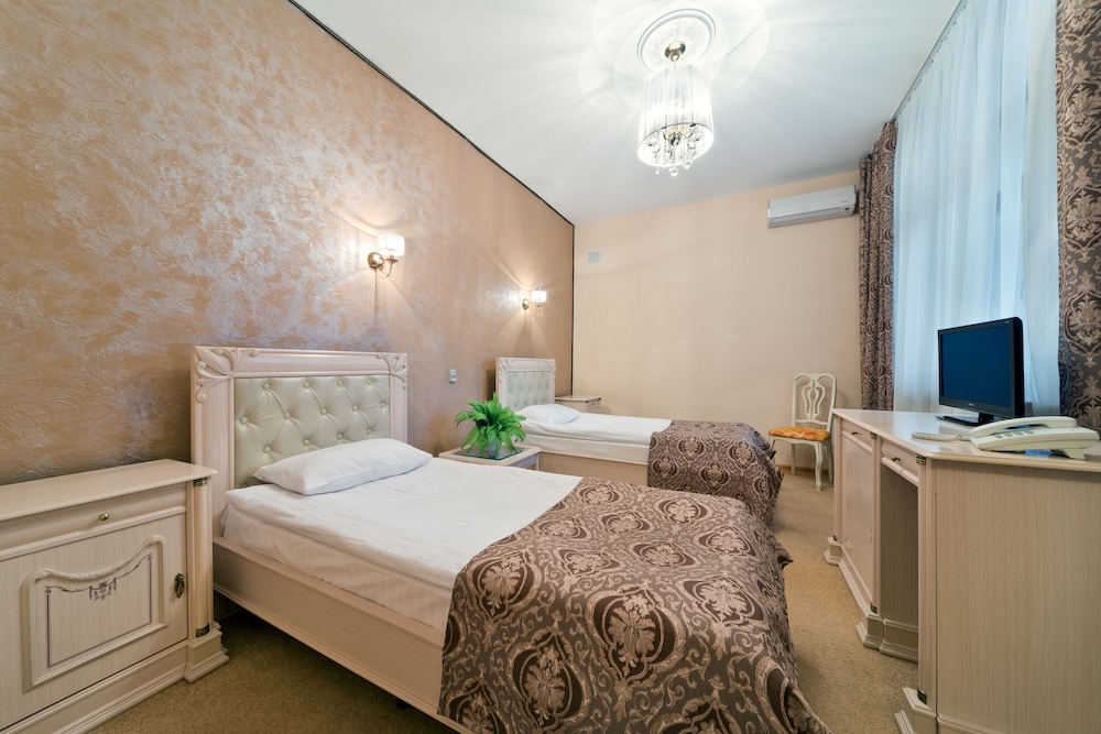 Basic Twin Room photo 2