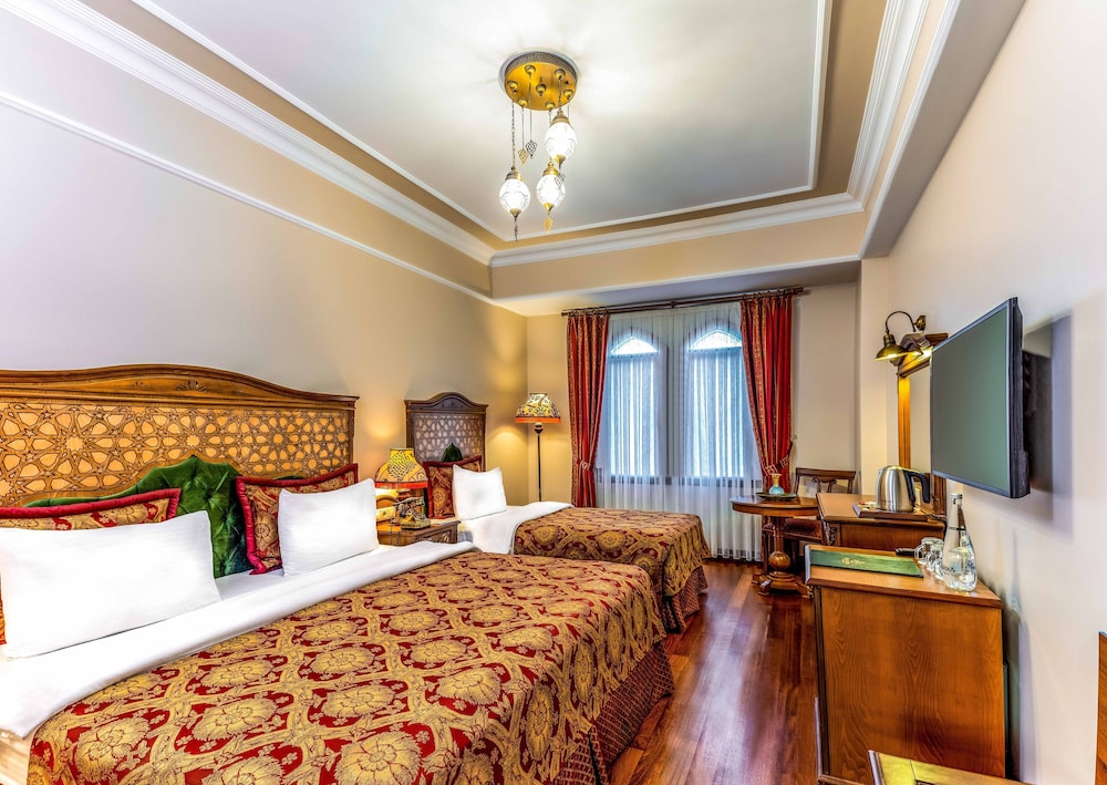 Deluxe Triple Room photo 1