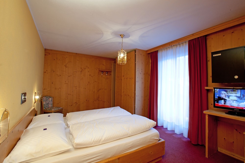 Classic Double Room photo 2