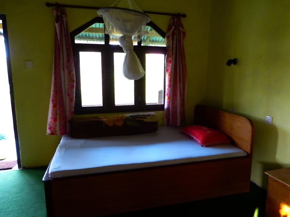 Standard Double or Twin Room, Garden View, Garden Area photo 3