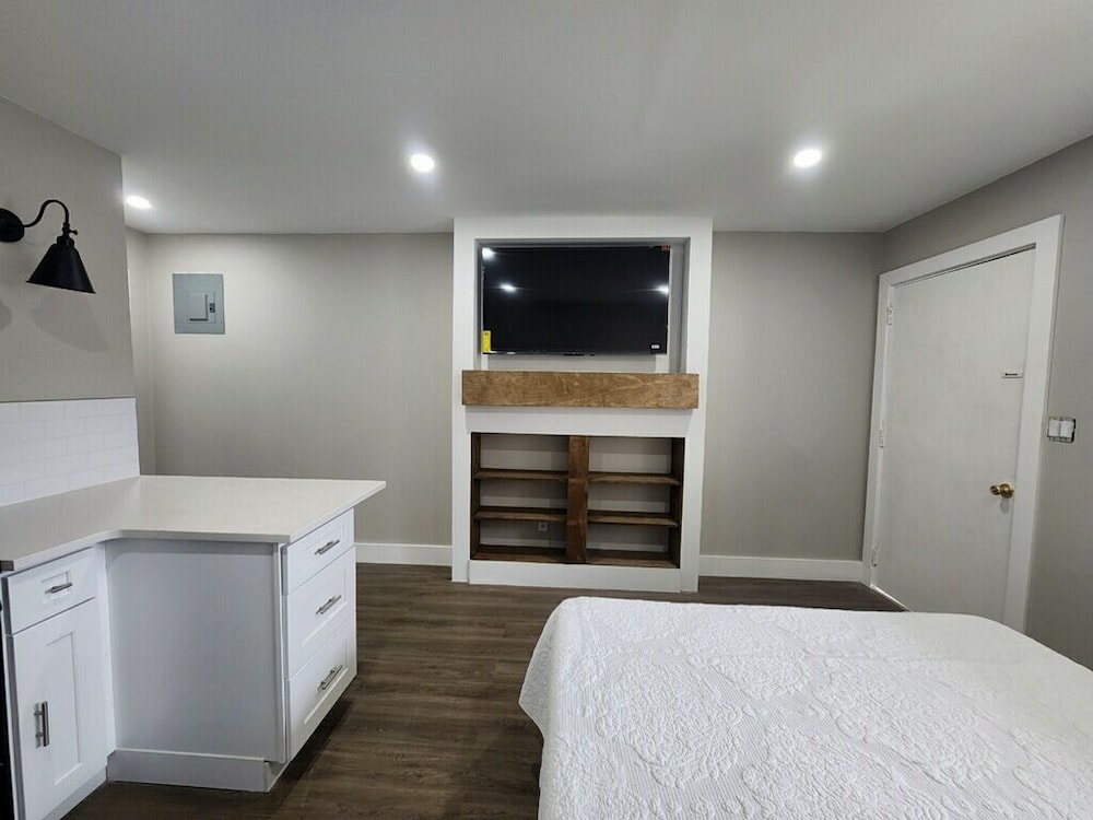 Studio Suite photo 1