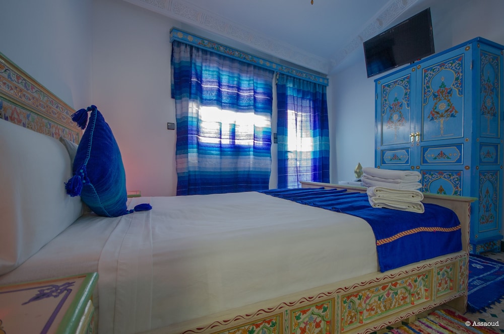 Classic Double Room, 1 Bedroom, City View photo 2
