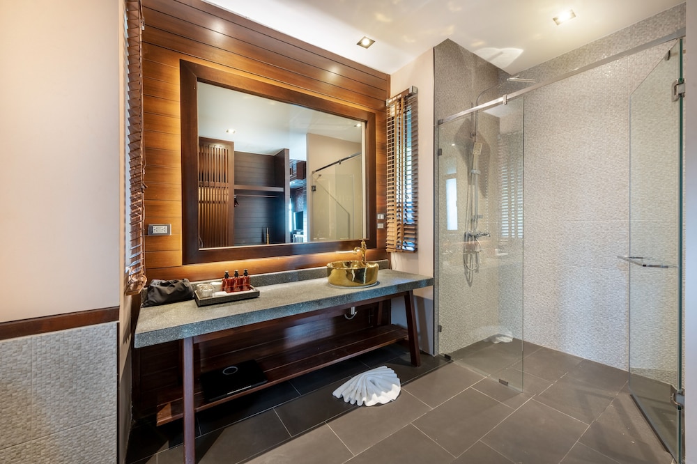 Junior Suite Jacuzzi Seaview - Photo 12