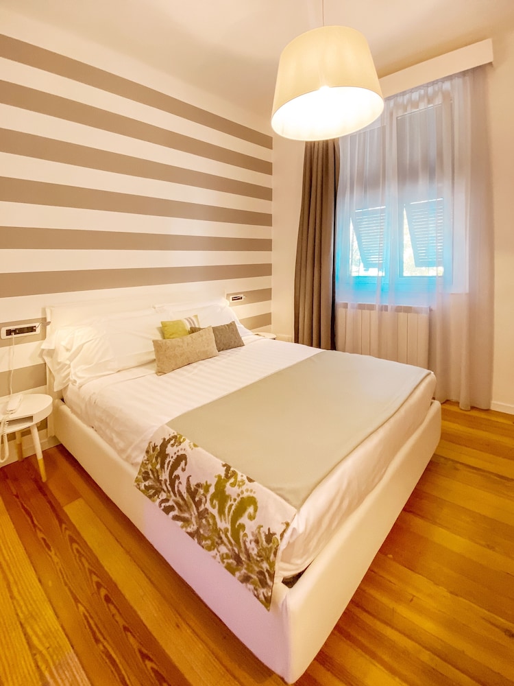 Classic Room, 1 Double Bed photo 1