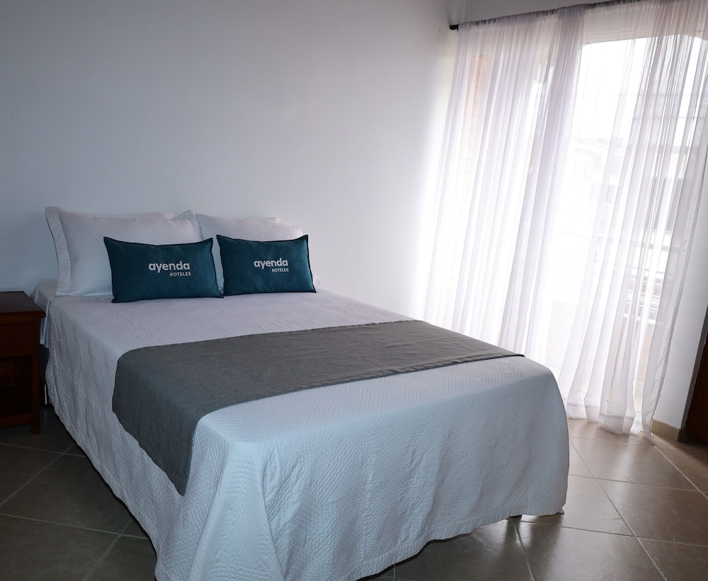 Deluxe Double Room, Non Smoking photo 2