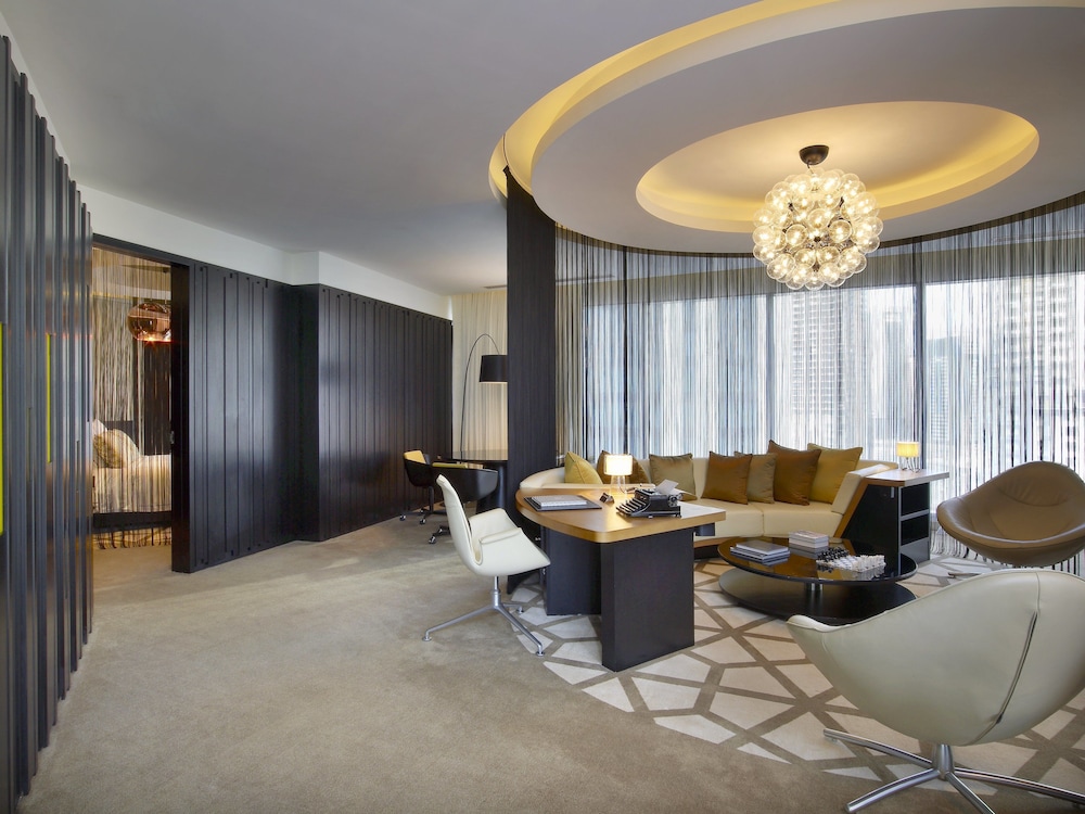 Executive Suite, 1 Bedroom, City View - Photo 4