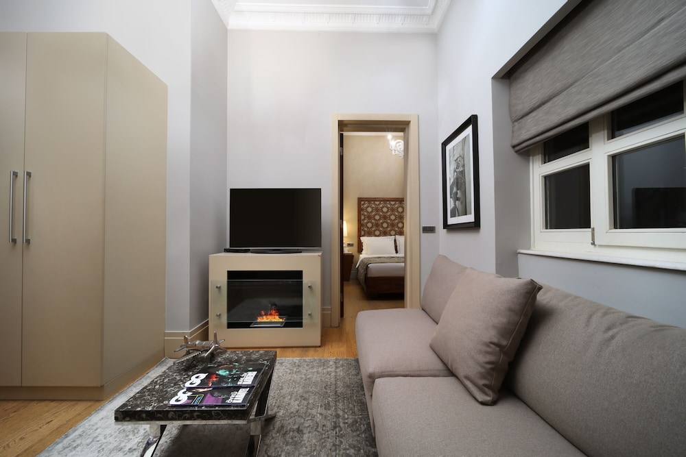 Comfort Room, 1 Queen Bed with Sofa bed, Non Smoking photo 1
