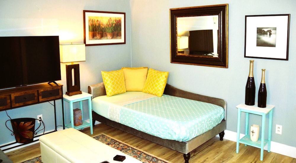 Gather Here 9br, 5BA Group, Photo 15