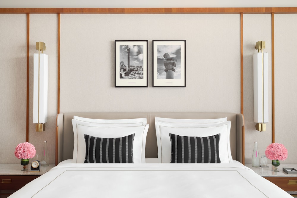 Luxury Room, 1 King Bed