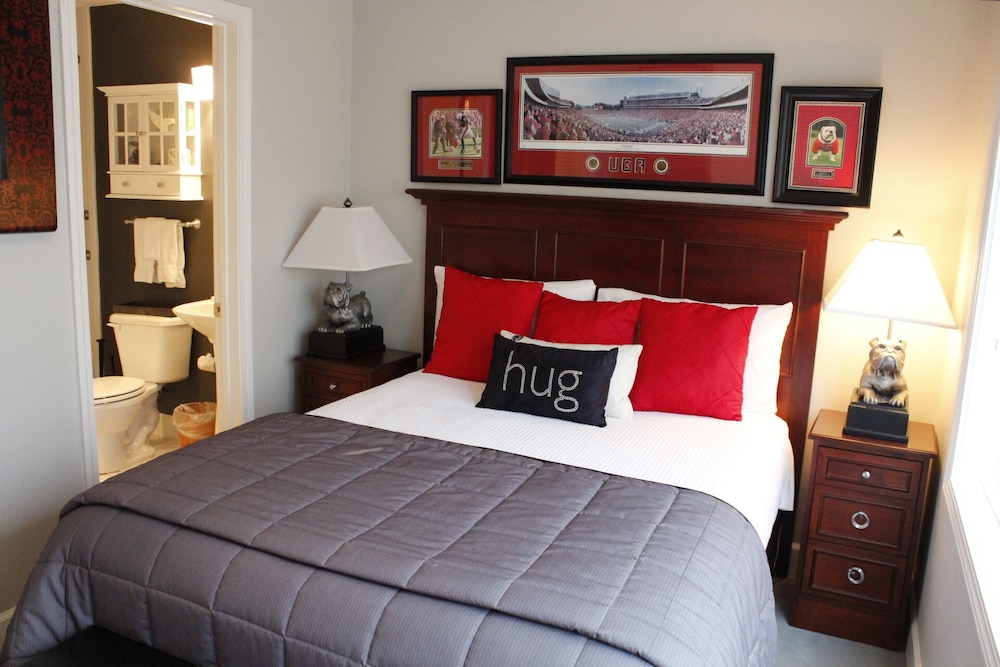 Suite, 1 Bedroom photo 3