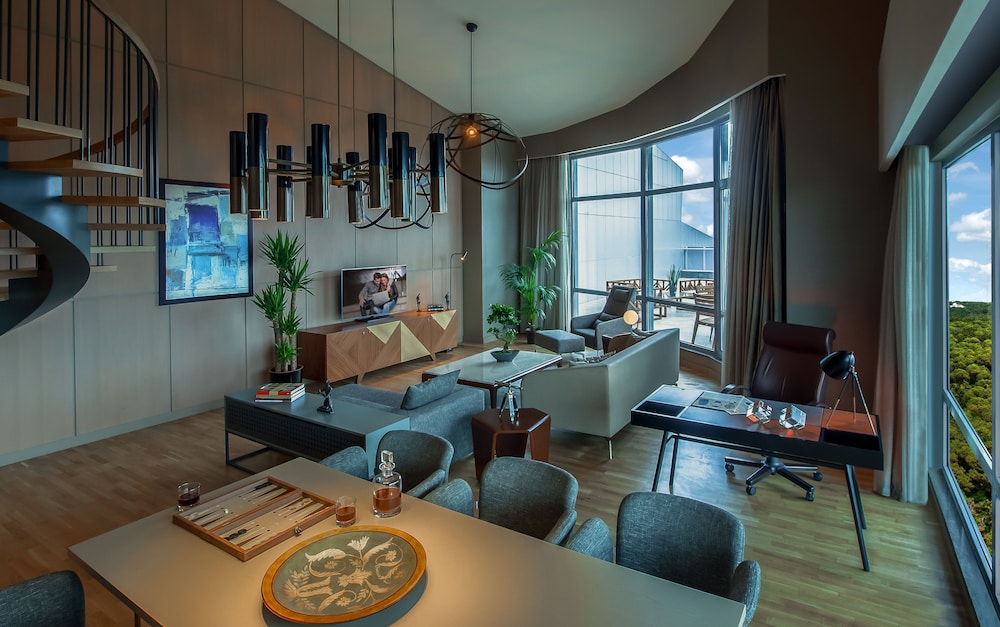 Penthouse, 3 Bedrooms photo 1