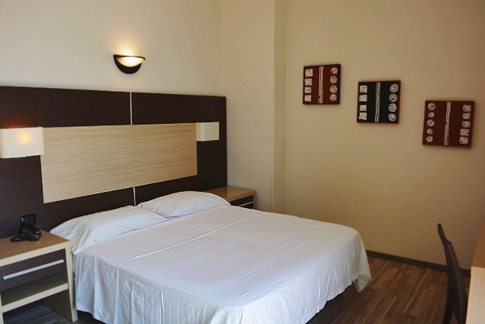 Superior Double Room - Photo 2