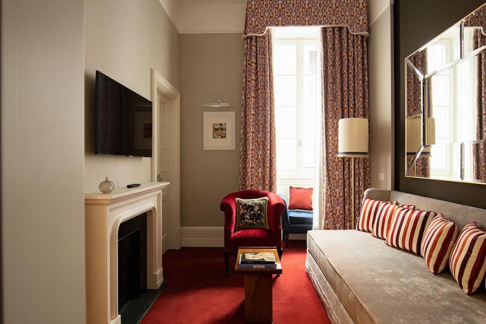 Junior Suite thumbnail 5