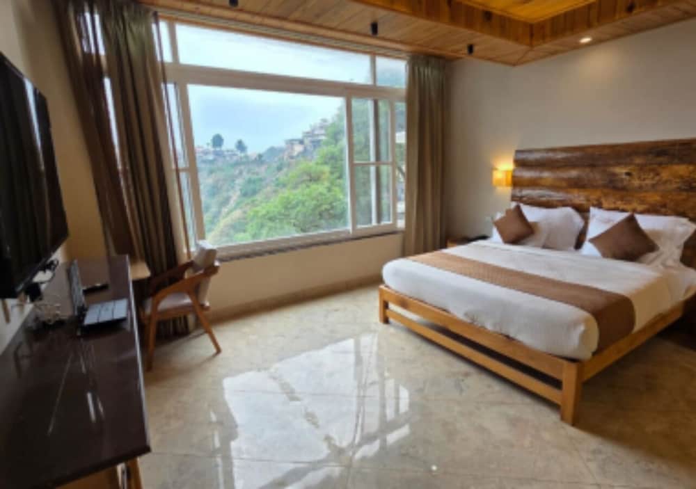 Executive Room, Valley View