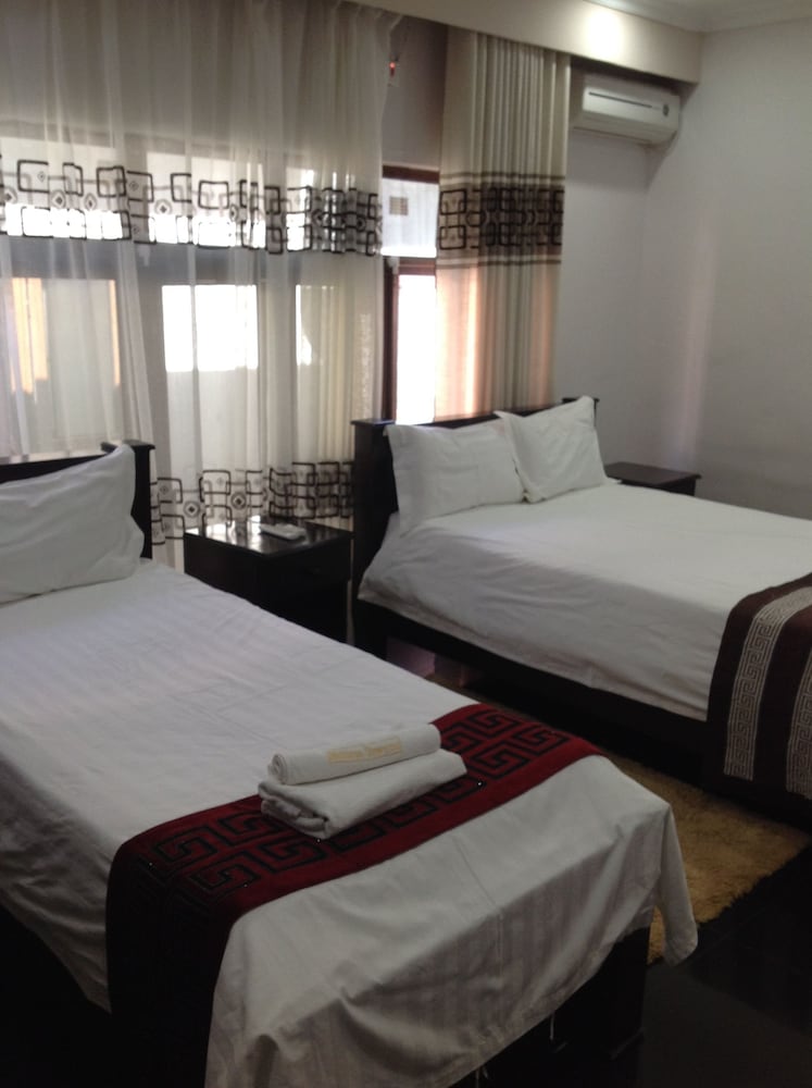 Standard Twin Room photo 2
