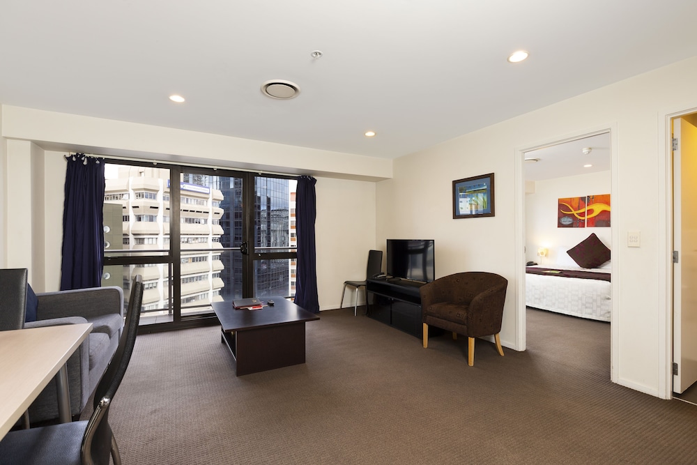 One Bedroom Apartment City View - Photo 4