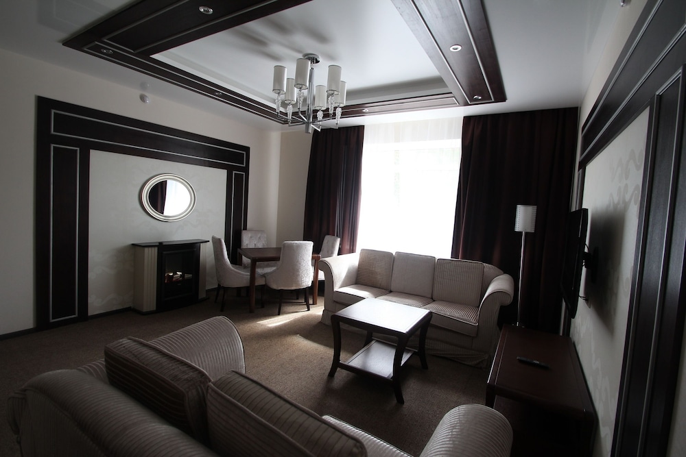 Suite, 1 Bedroom photo 2