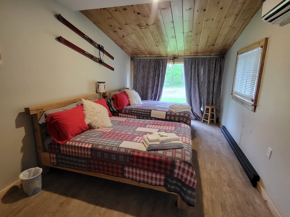 Deluxe Suite, 2 Bedrooms, Non Smoking, Garden View