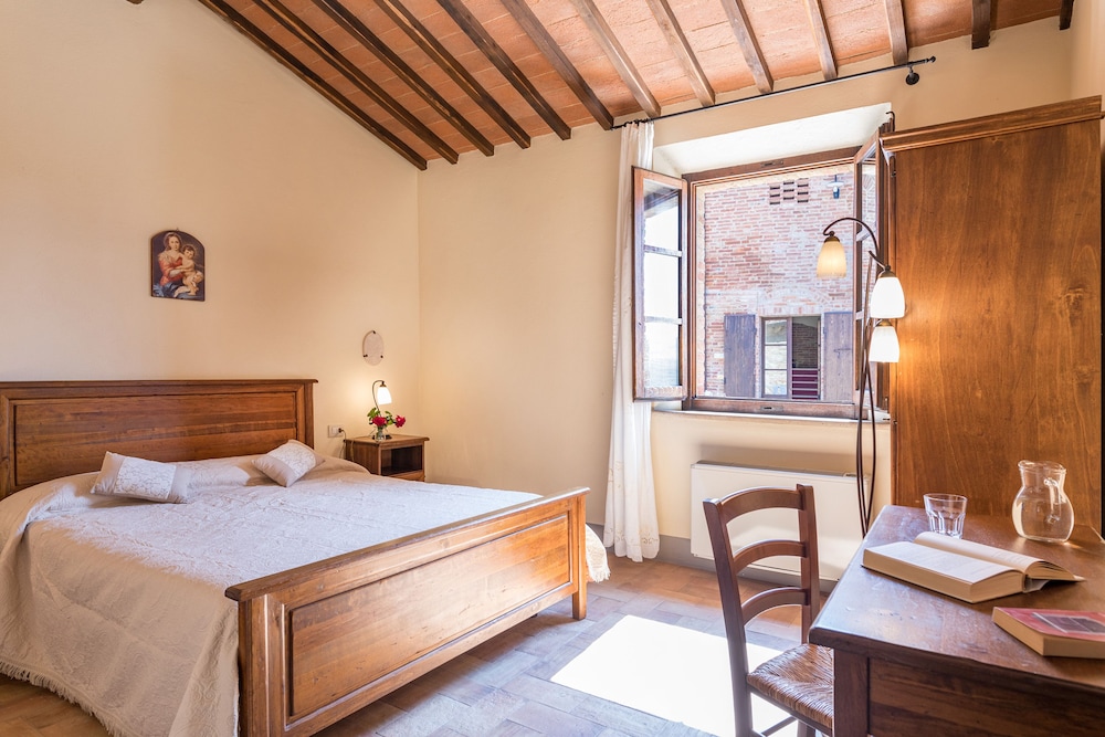 Apartment, 2 Bedrooms, Annex Building (Fornaio) photo 1