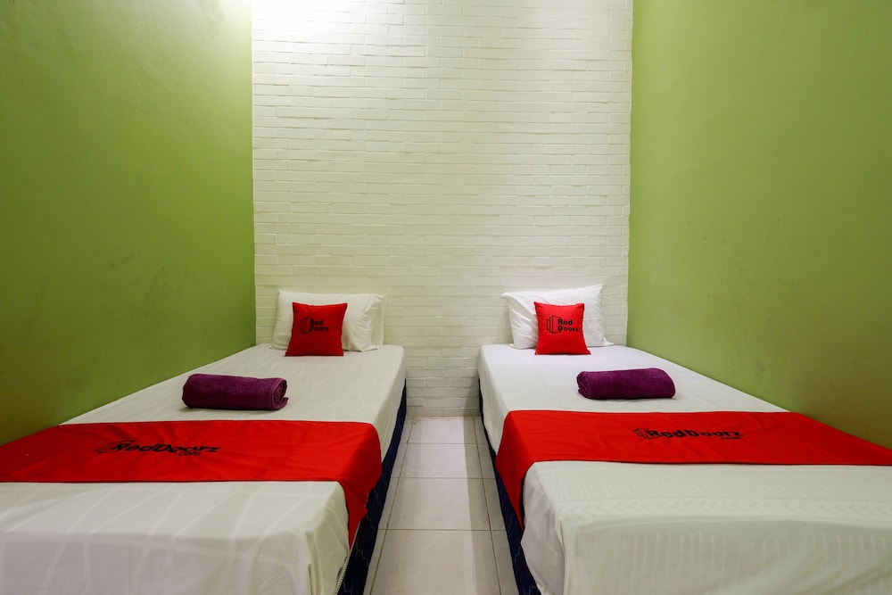 Twin Room - Photo 5