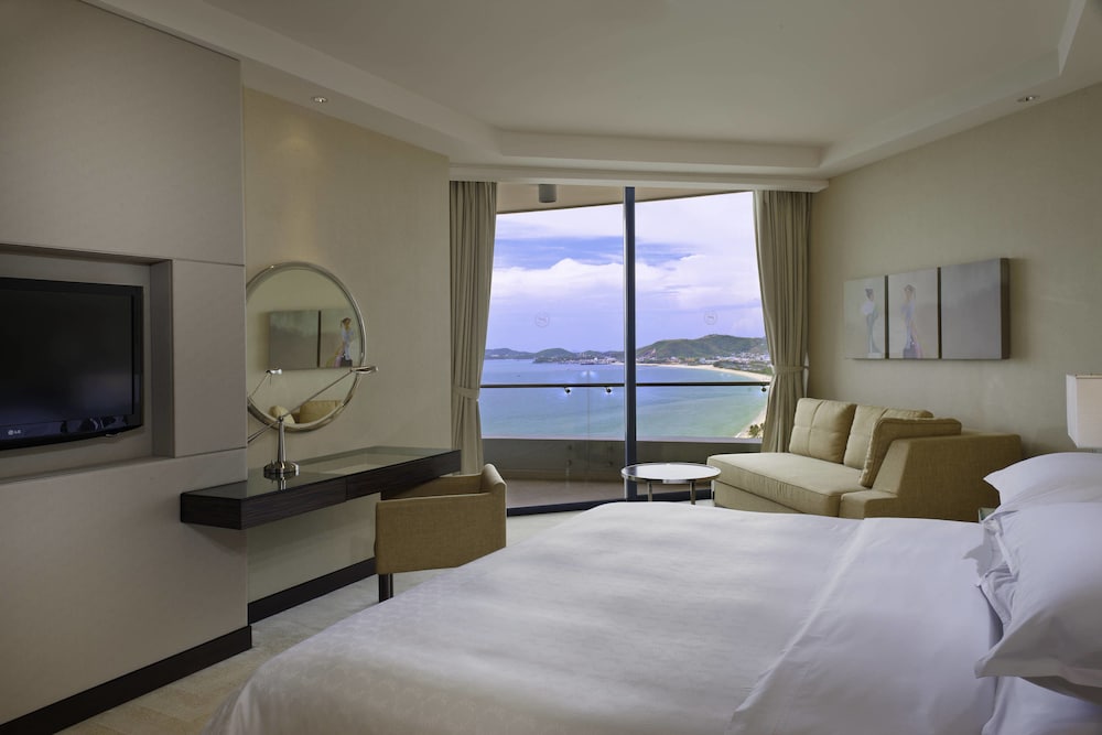Room, 1 King Bed, Ocean View - Photo 4