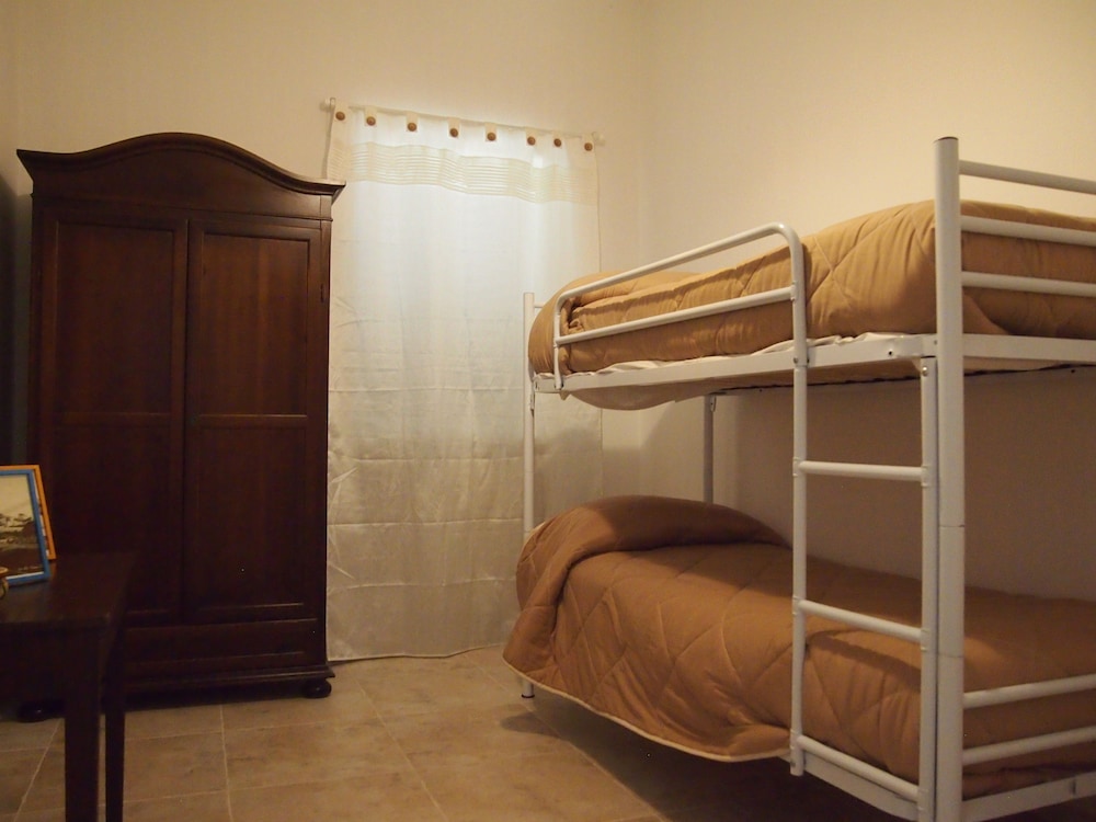 Family Quadruple Room, Ensuite photo 1