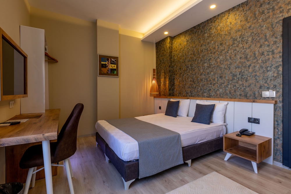 Standard Room photo 1