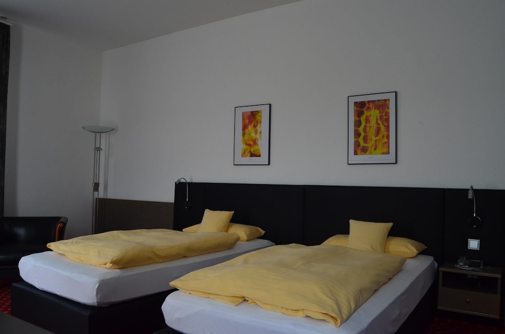 Business Double Room, Non Smoking - Photo 2