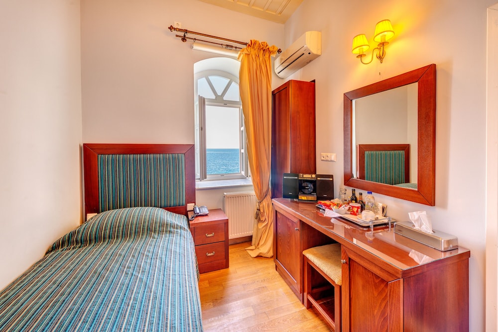 Single Room photo 1