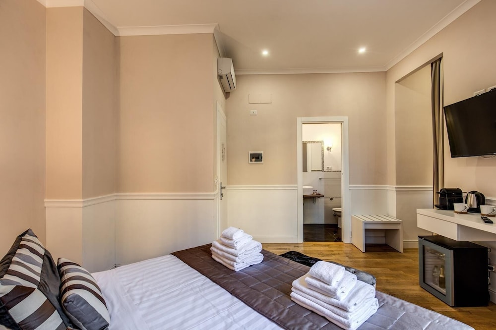 Superior Double Room photo 2