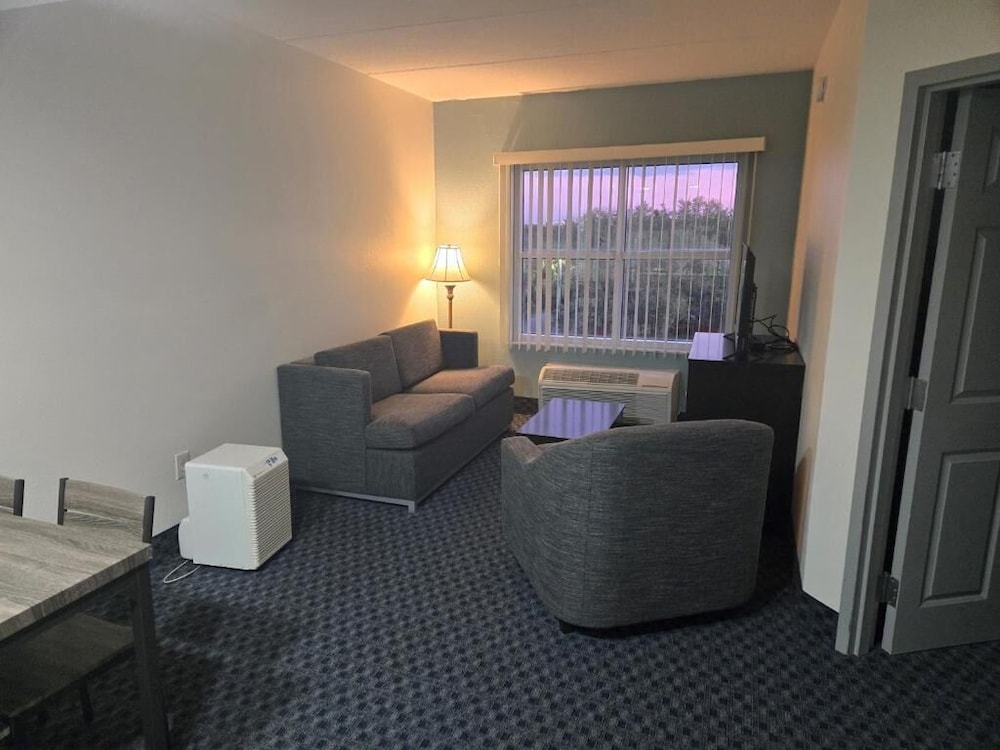 Deluxe Suite - Photo 4