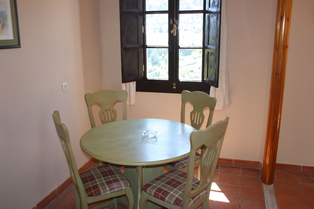 Superior Two Bedroom with View photo 2