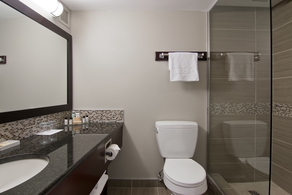 Concierge King Room, Business Lounge Access - Photo 5